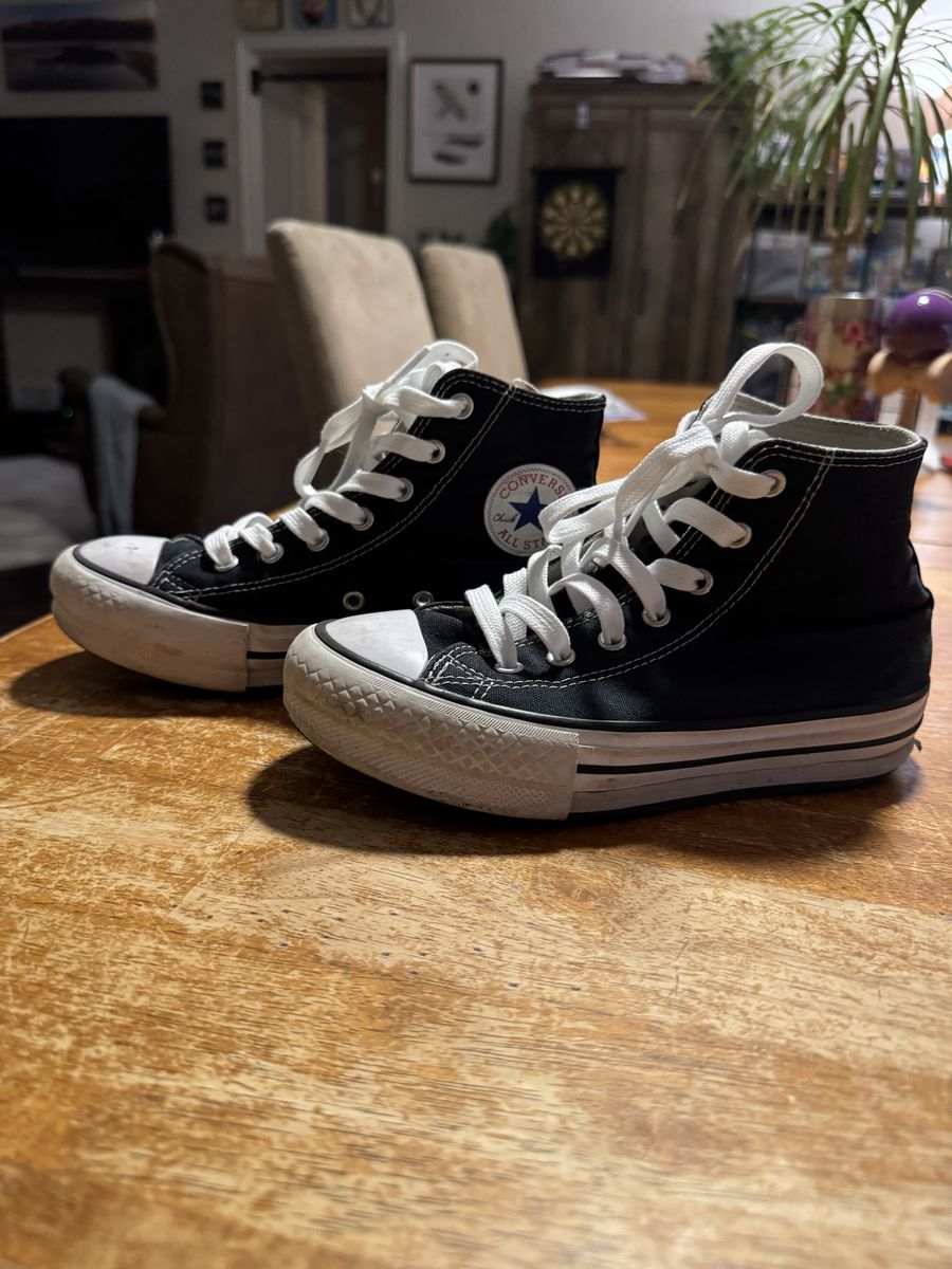 Converse Chuck Taylor All Star Kids High Top Canvas Sneakers Black