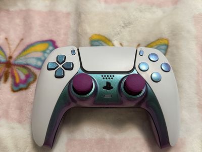 PlayStation 5 controller