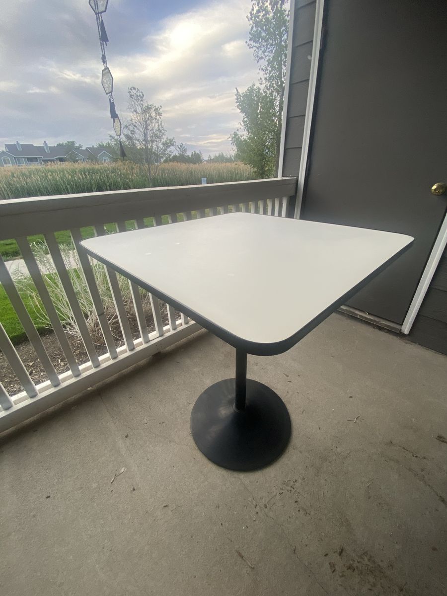 Square Bistro/Cocktail Table