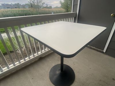 Square Bistro/Cocktail Table