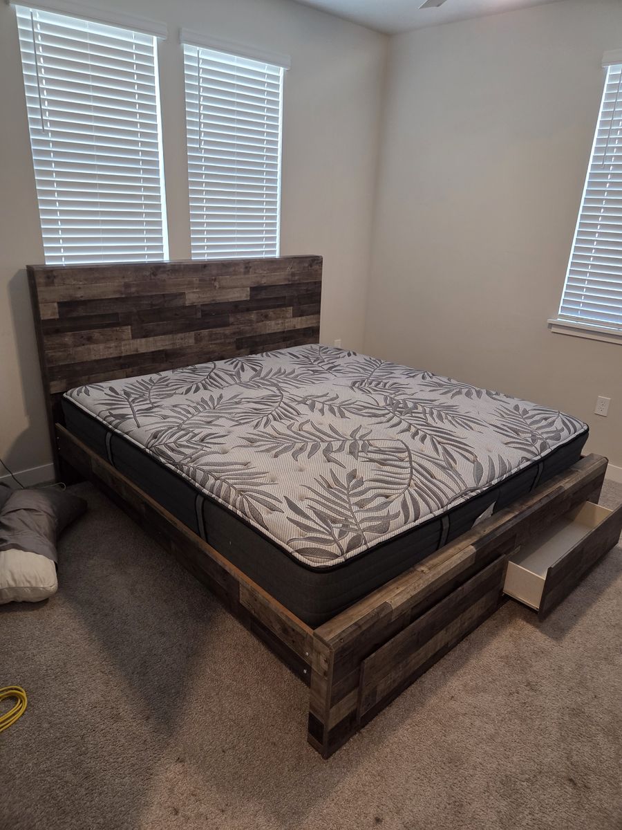 King bedframe with mattress