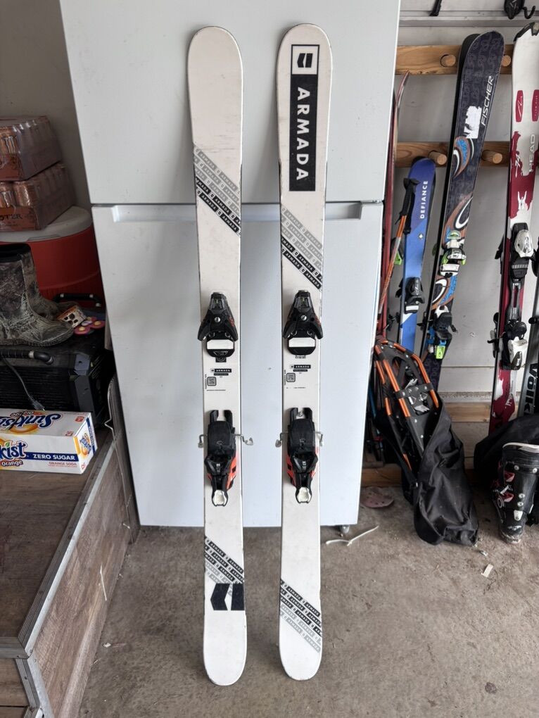Armada Edollo 95 Skis