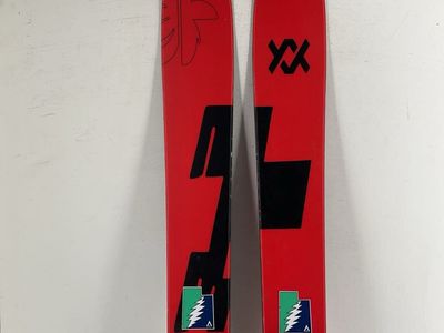 2026 Volkl Revolt 114 w/ Salomon Strive 16 MN Bindings
