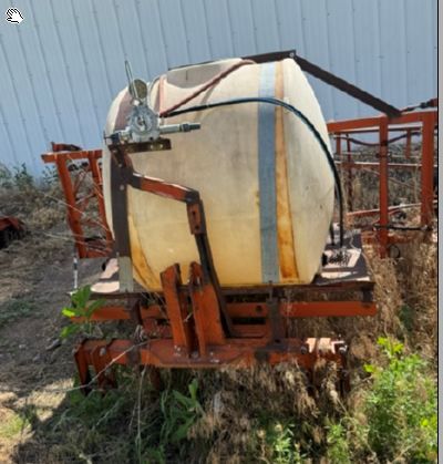 Farm Field 200 Gallon Sprayer