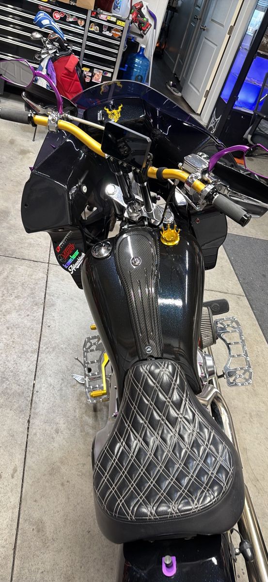 HARLEY DAVIDSON MOTORCYCLE