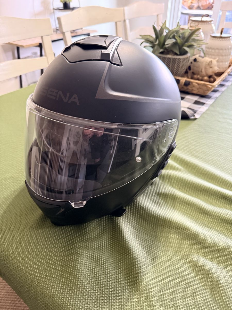 Sena Impulse Bluetooth Smart Motorcycle Helmet Matte Black modular