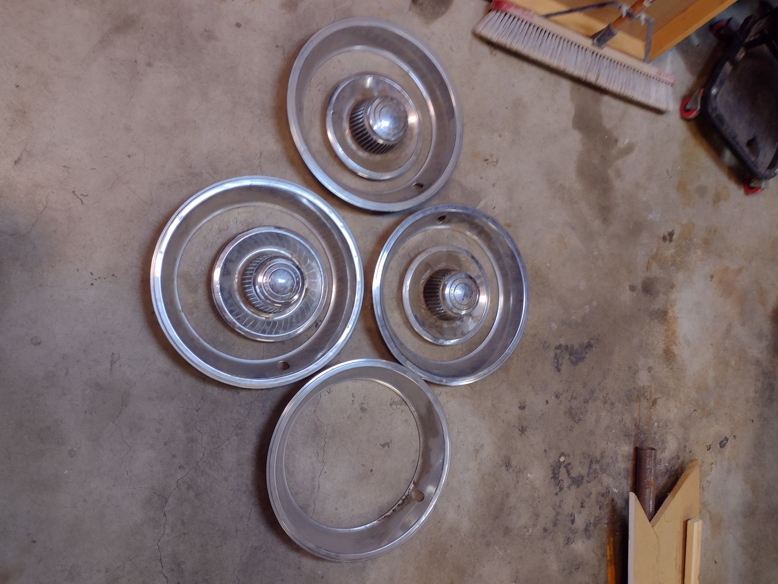 GM wheel covers