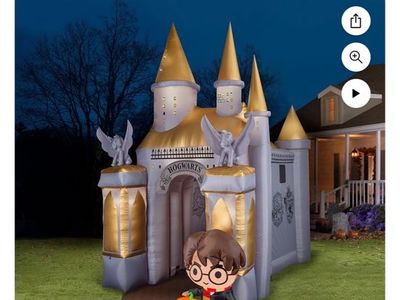 Harry Potter blow up castle