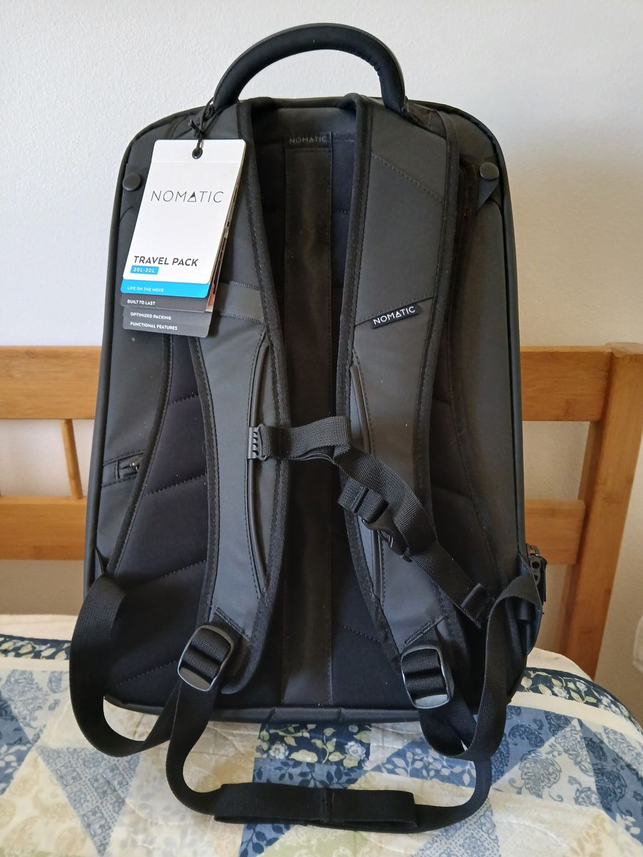 Nomatic Backpack Carry-On