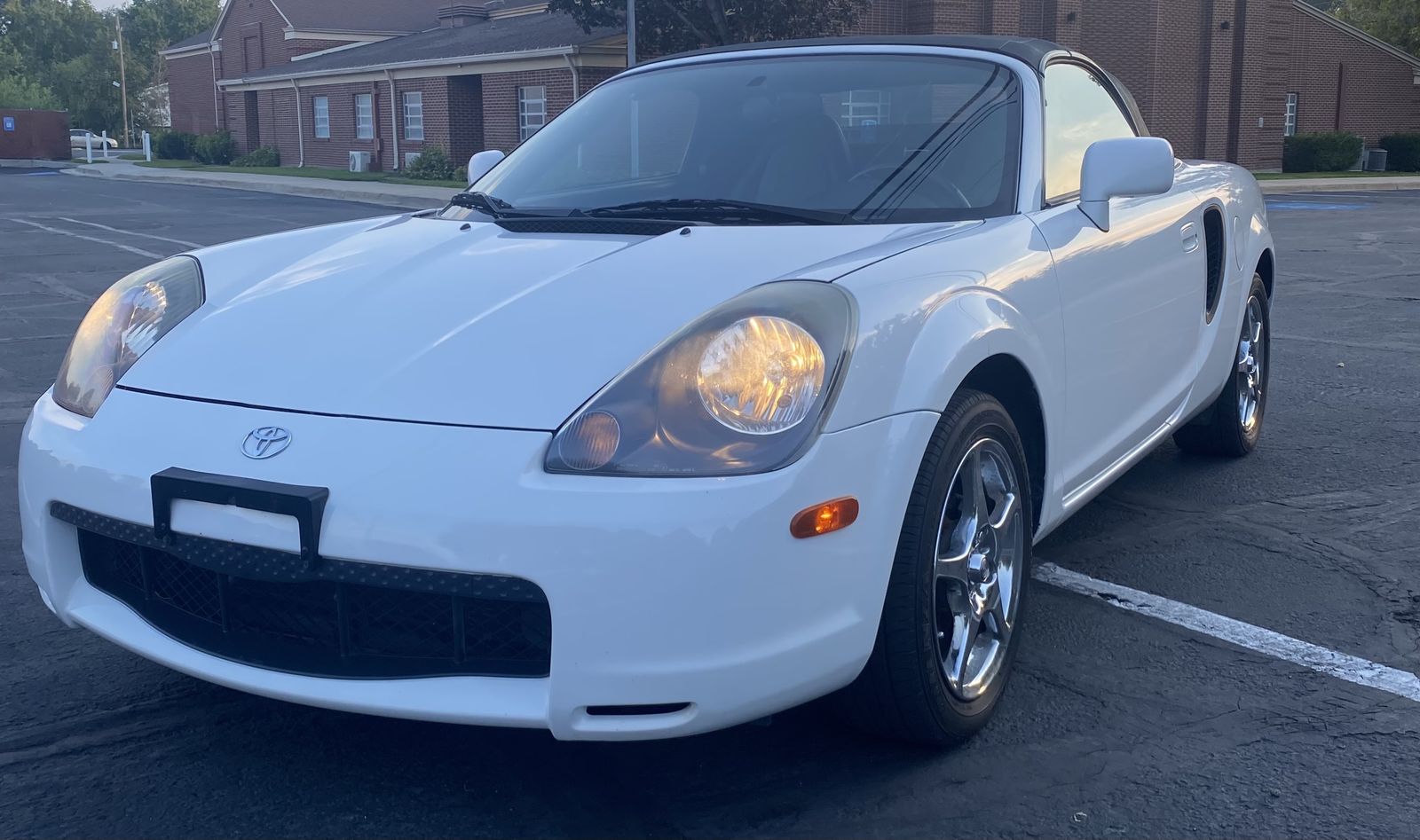 2002 Toyota MR2 Spyder Base