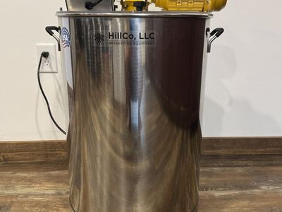 Hillco 24 Gallon/90 Liter Honey Creamer - Beekeeping / Honey Extractor Equipment