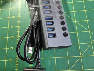 Wenter 10-Port USB 3.0 Hub Powered Expansion Splitter with Individual Switches