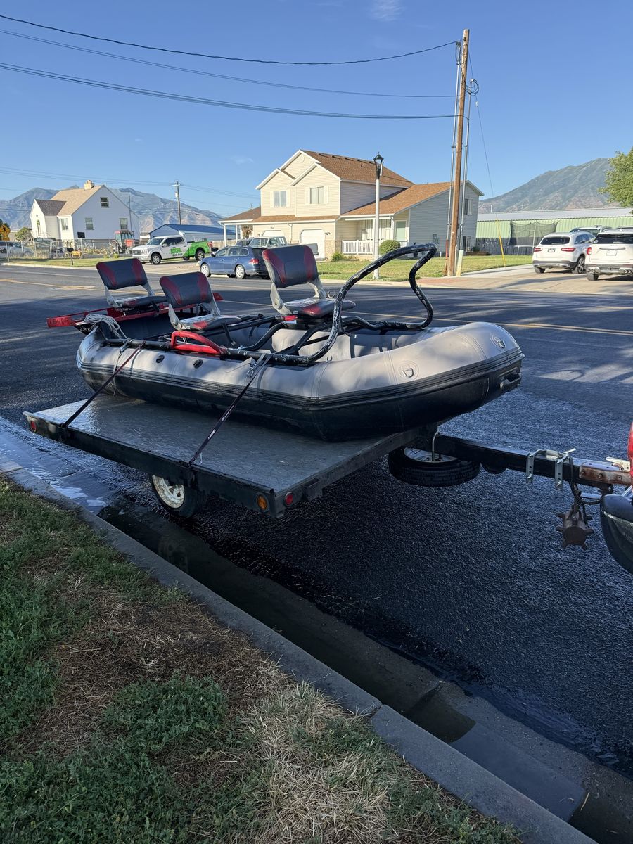 River Rat Pro Series Raft With Trailer!