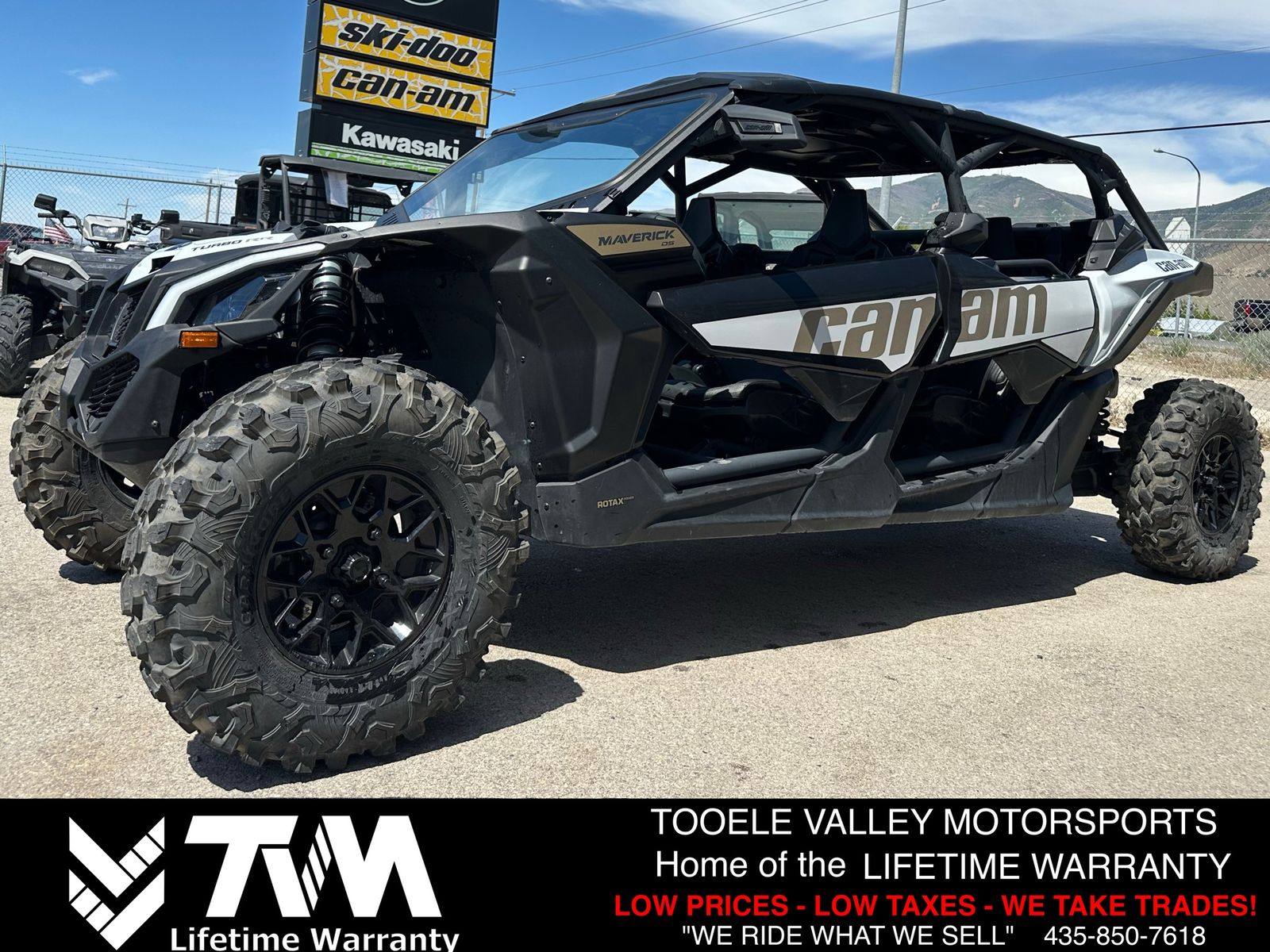 2023 Can-Am Maverick X3 Max DS Turbo RR 64