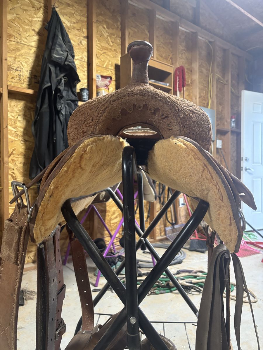 Main image 3
