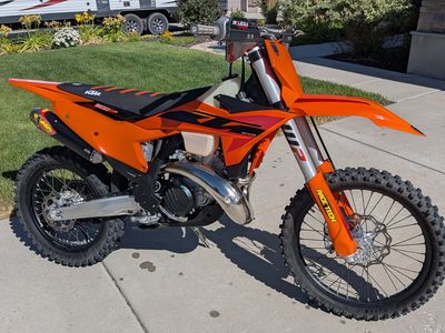 2025 KTM 300 XC