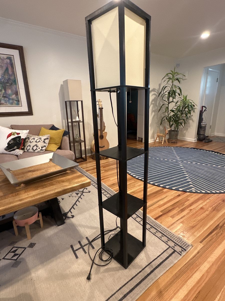 Floor lamp with shelves