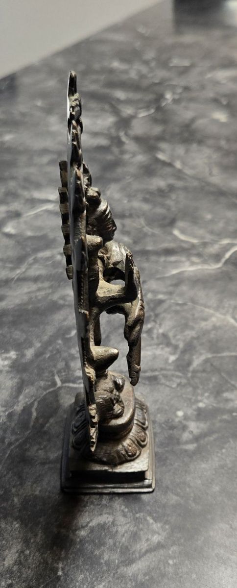 Main image 2