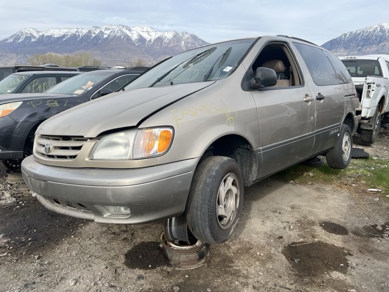 2001 Toyota Sienna Xle Parts