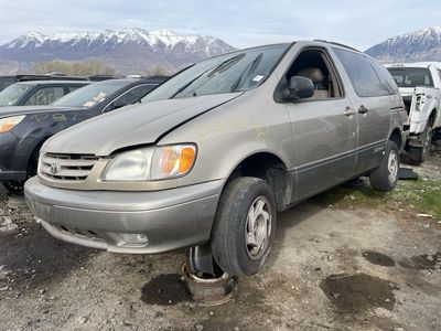 2001 Toyota Sienna Parts