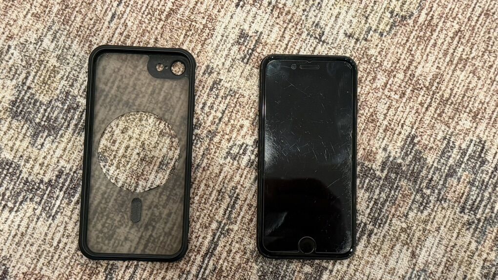 Iphone SE - Unlock Unlocked