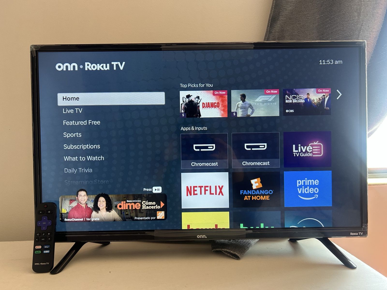 ONN. Roku 32” LED WiFi Enabled Smart TV with Original Working Remote 3 HDMI Inputs Dolby Audio $40 OBO