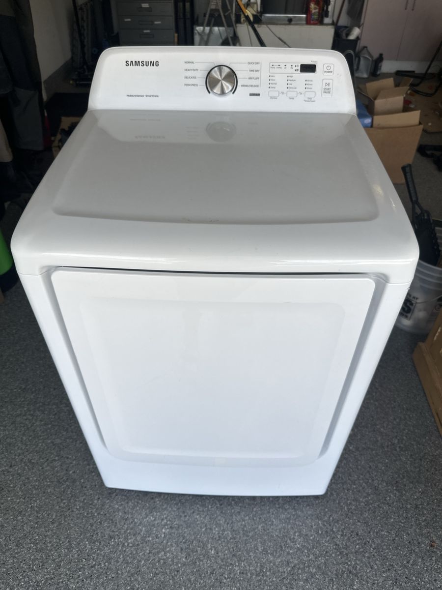 Samsung MoistureSensor SmartCare Top-Control Electric Dryer - White