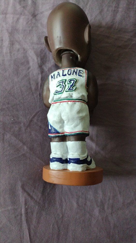 Karl Malone #32 Utah Jazz NBA Bobblehead Figurine