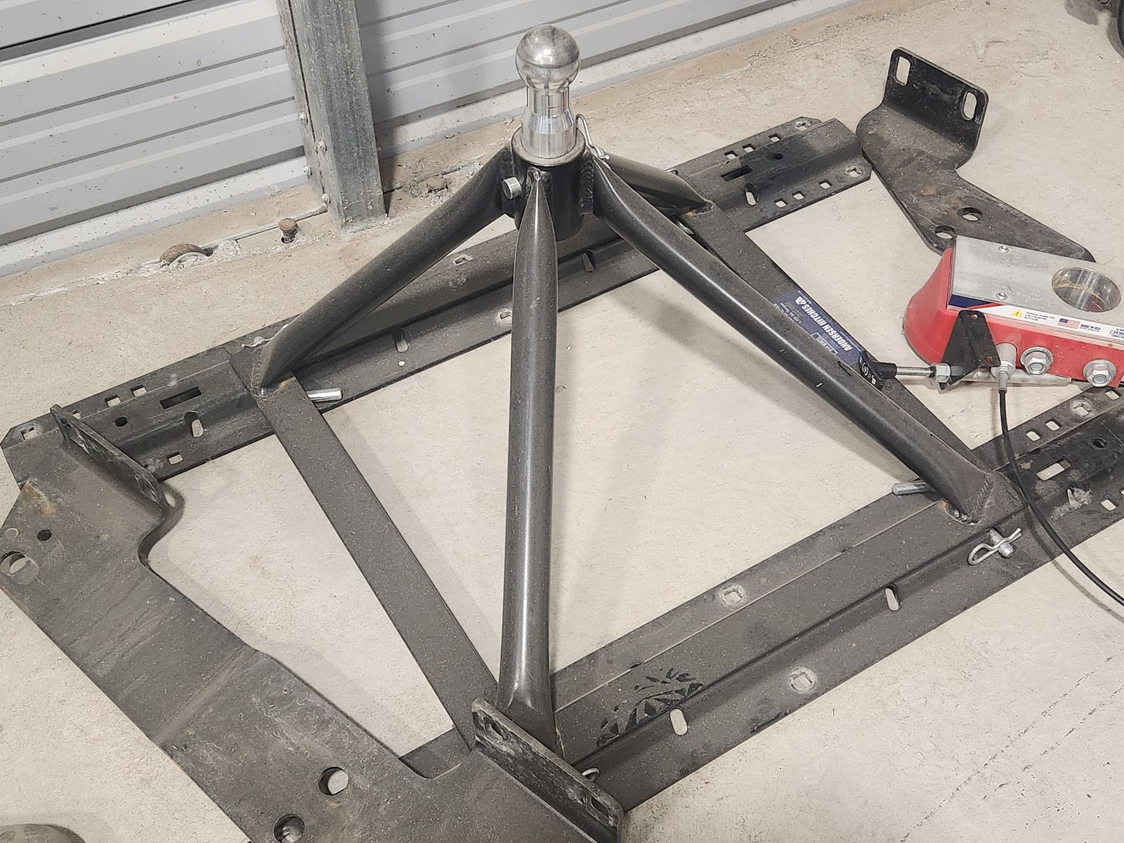 Andersen Ultimate 5th Wheel Connection Hitch - 20,000 lbs GTWR