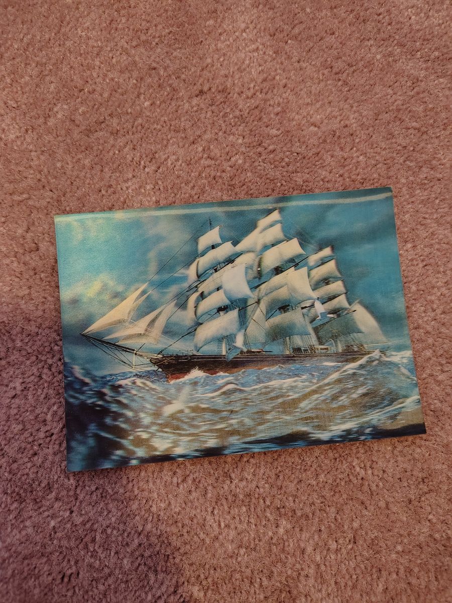Vintage 3D lenticular postcard