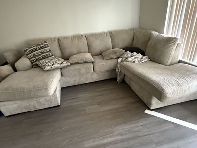 Minky sectional( 2 piece)