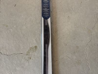Subaru SOA591U426 26" Hybrid Wiper Blade - Genuine OEM Replacement