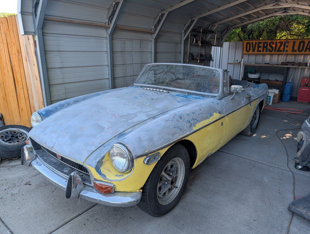 1971 MGB Running