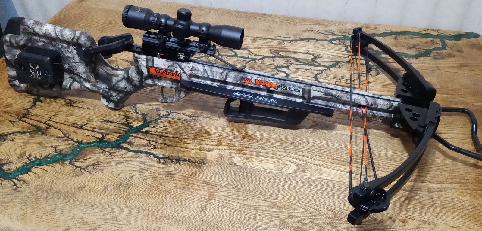 Wicked Ridge by TenPoint Invader G3 Crossbow with TenPoint 3x Multi-Line Scope and ACU-52
