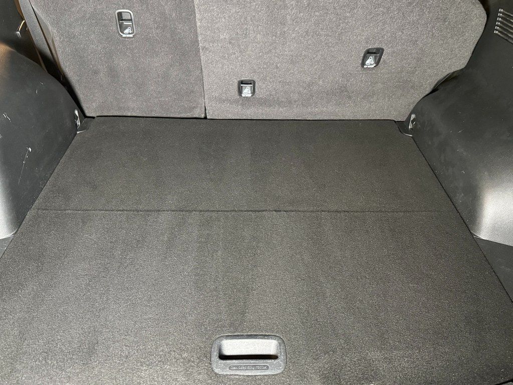 Main image 23