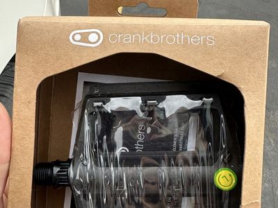 Crankbrothers Stamp 1 Flat Pedals – New in Box