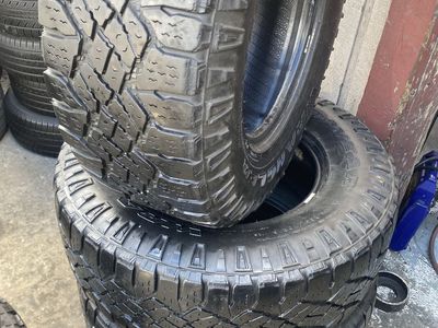 FULL SET GOODYEAR P265-70-16 WRANGLER GOOD CONDIT
