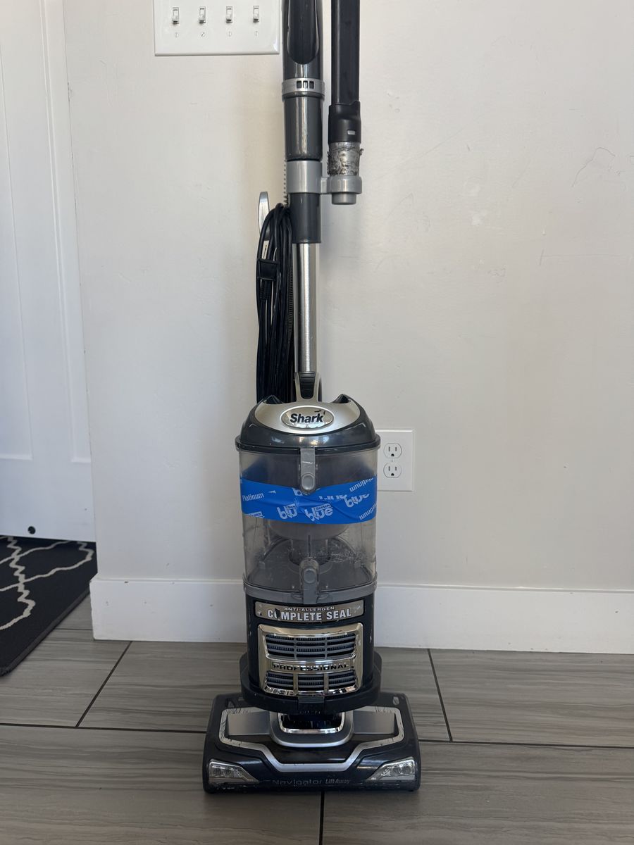 Shark Professional vacuum