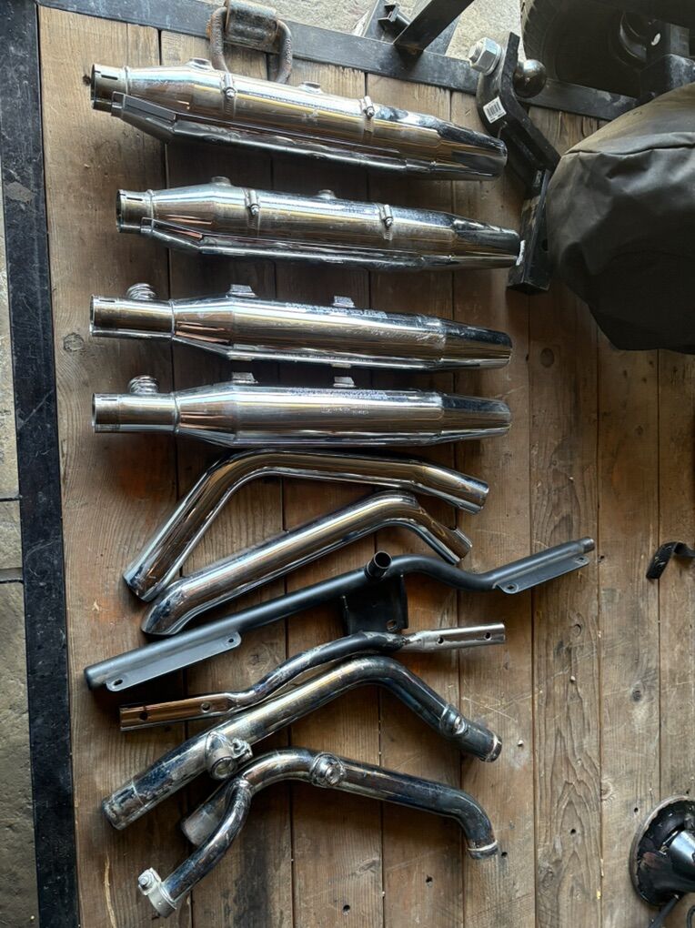 Harley Exhaust Mufflers And Pipes
