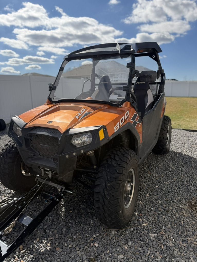 2013 RZR 800