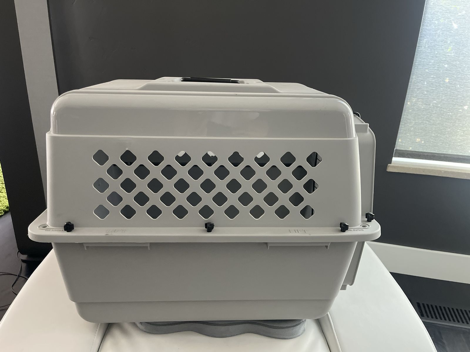 Pet Carrier Crate - Light Gray Plastic with Metal Gate - Used Good Condition