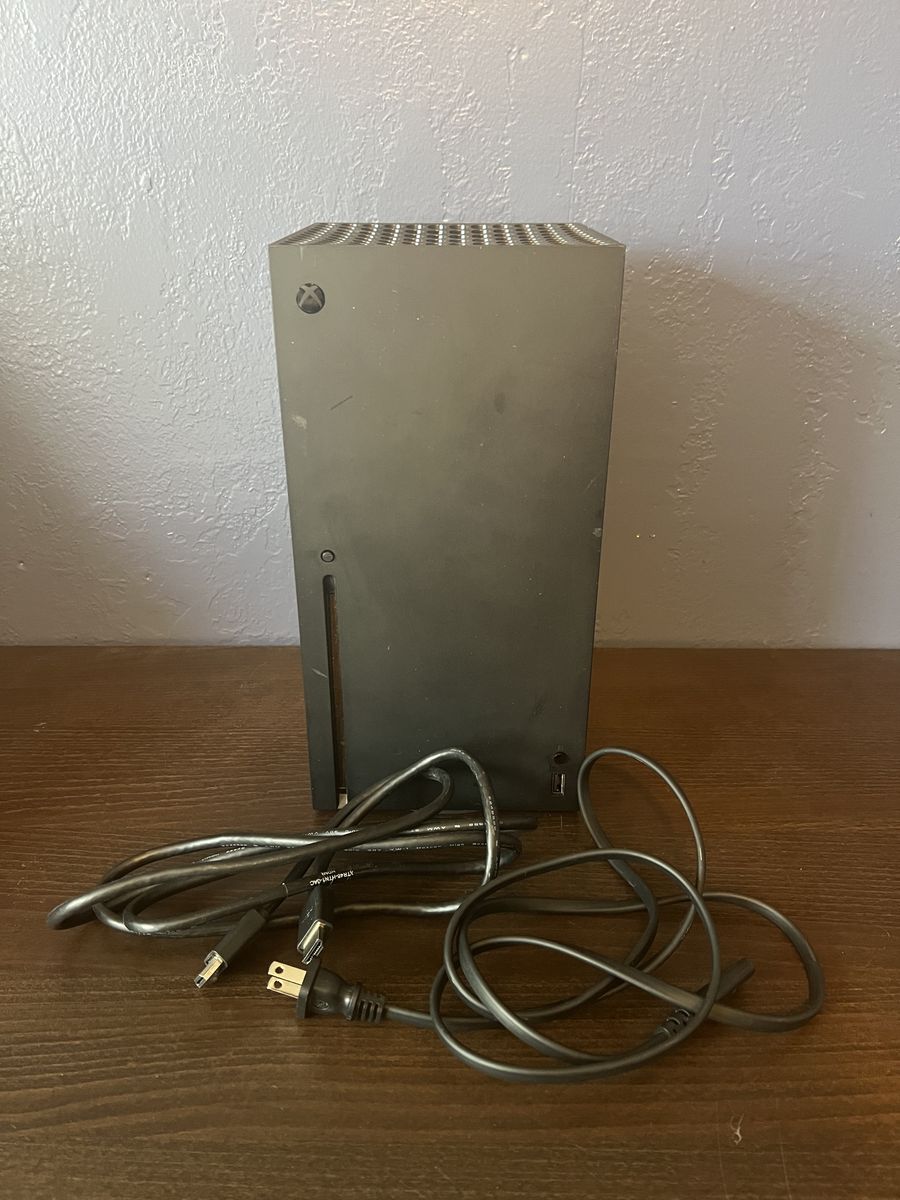 Xbox Series X 1TB w/ Disc Drive (NO CONTROLLER)