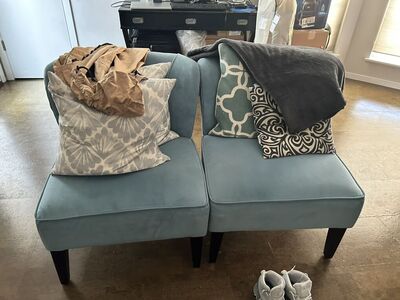 Two Chairs turquoise