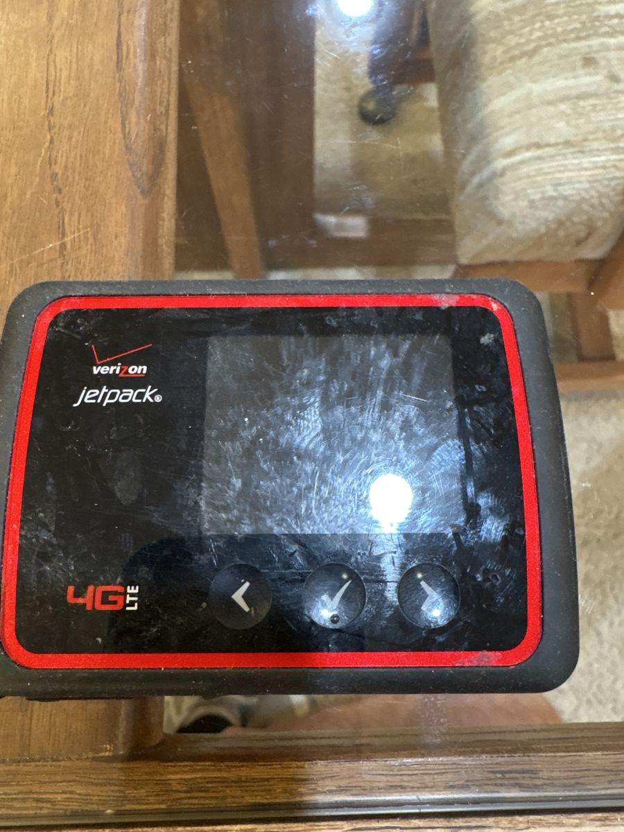 Verizon Jetpack MiFi 6620L 4G LTE Mobile Hotspot Novatel Wireless - Unlocked