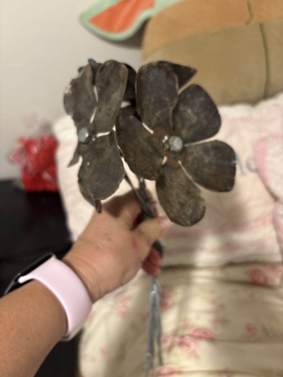 Handcrafted Welded Metal Flower Bouquet - Rustic Garden & Home Decor