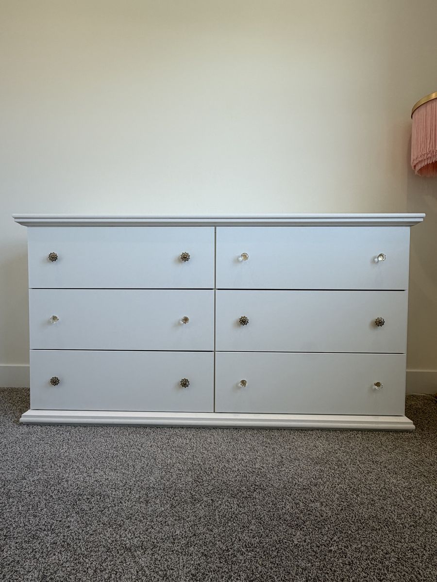 White 6 Drawer Dresser