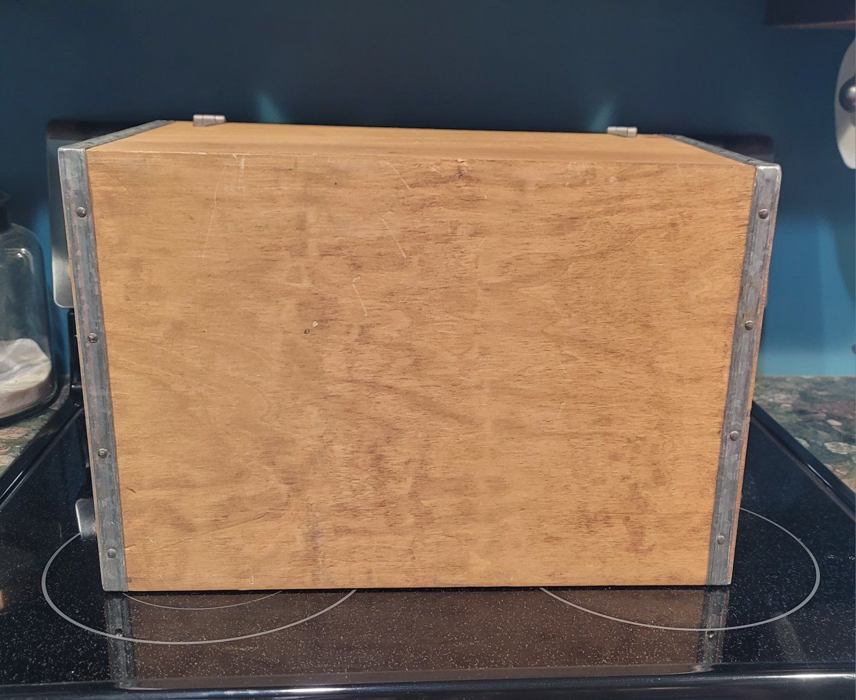 Main image 12