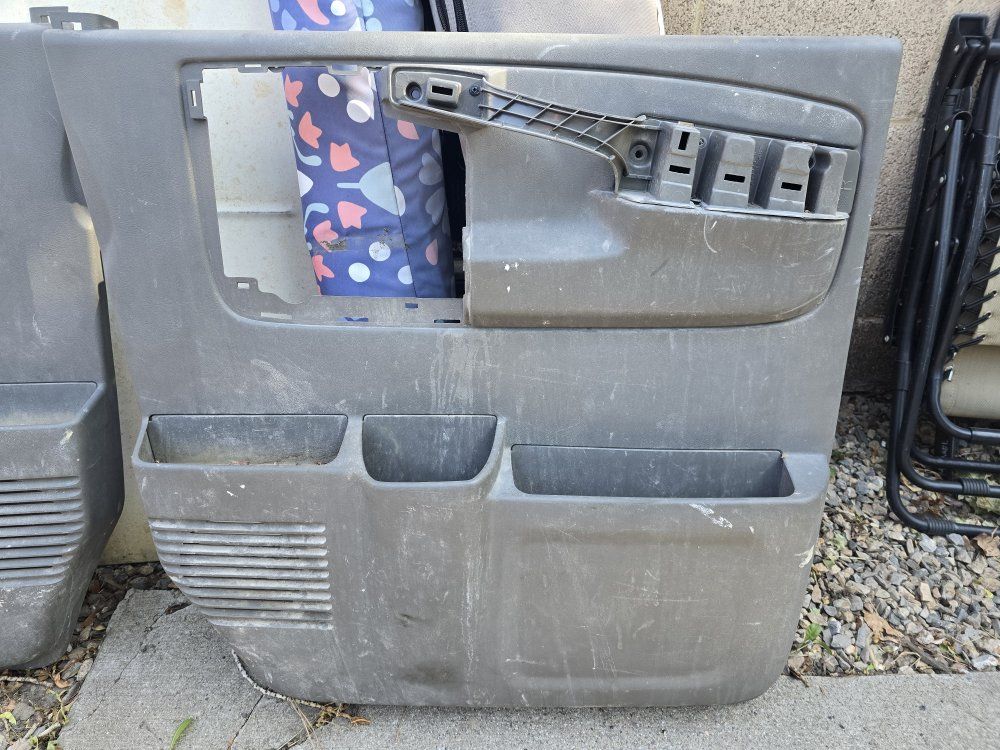 Main image 2