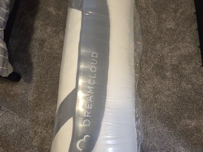 Brand New DreamCloud 12" Twin Mattress (Luxury Gel Memory Foam/Hybrid)