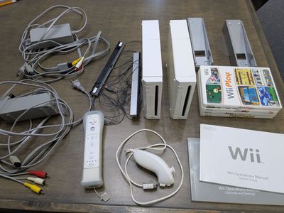 Nintendo Wii Console and Games